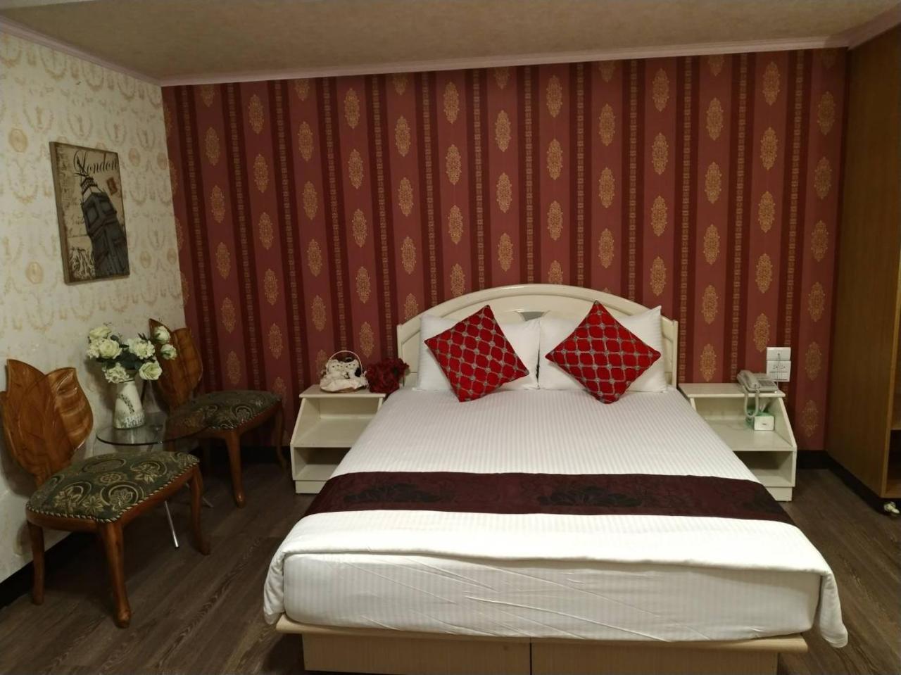 Guan Lun Hotel Hualien City Exterior foto